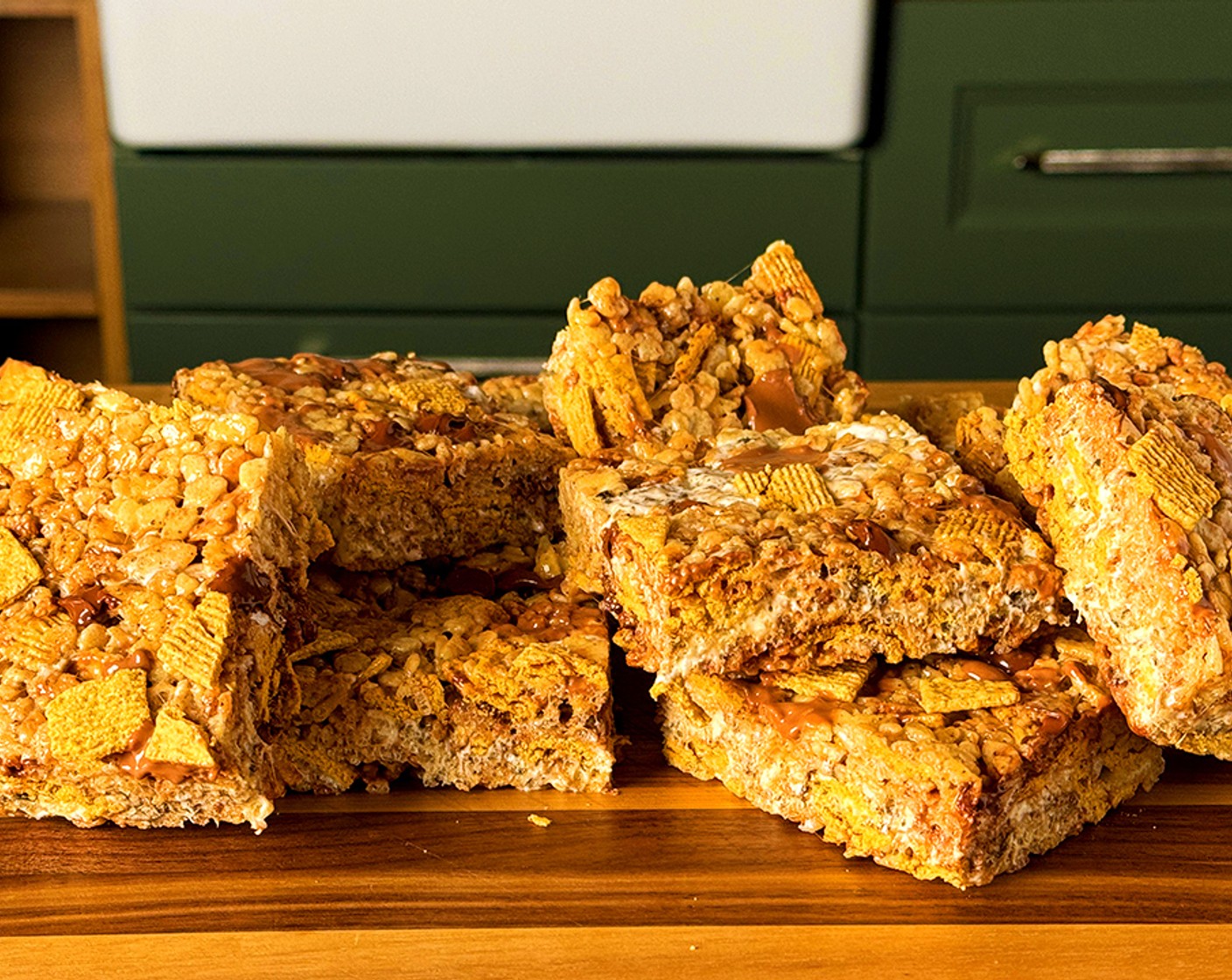 S’mores Cookie Bars